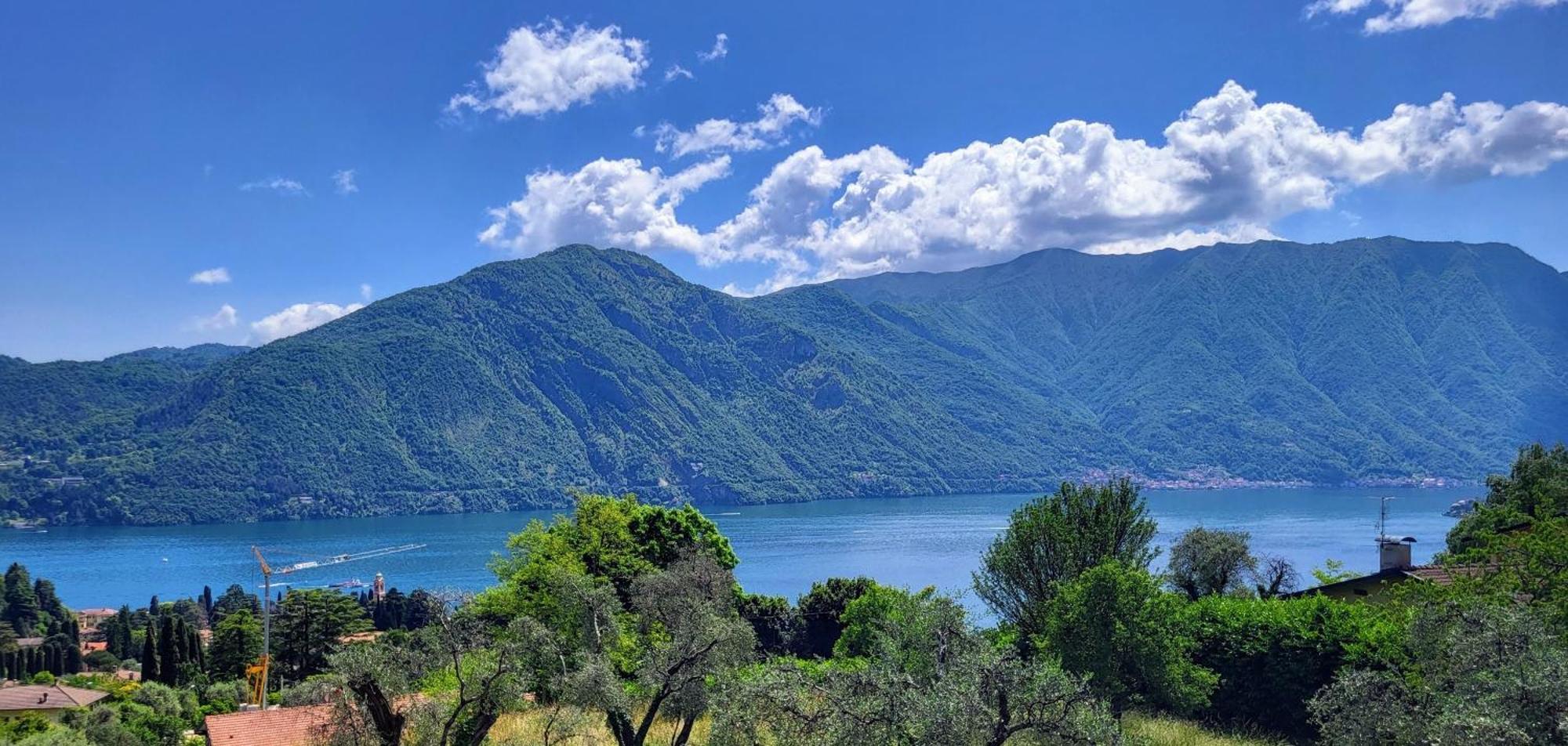 Casa Intignano - Appartamento Con Terrazzo Vista Lago Tremezzo Buitenkant foto