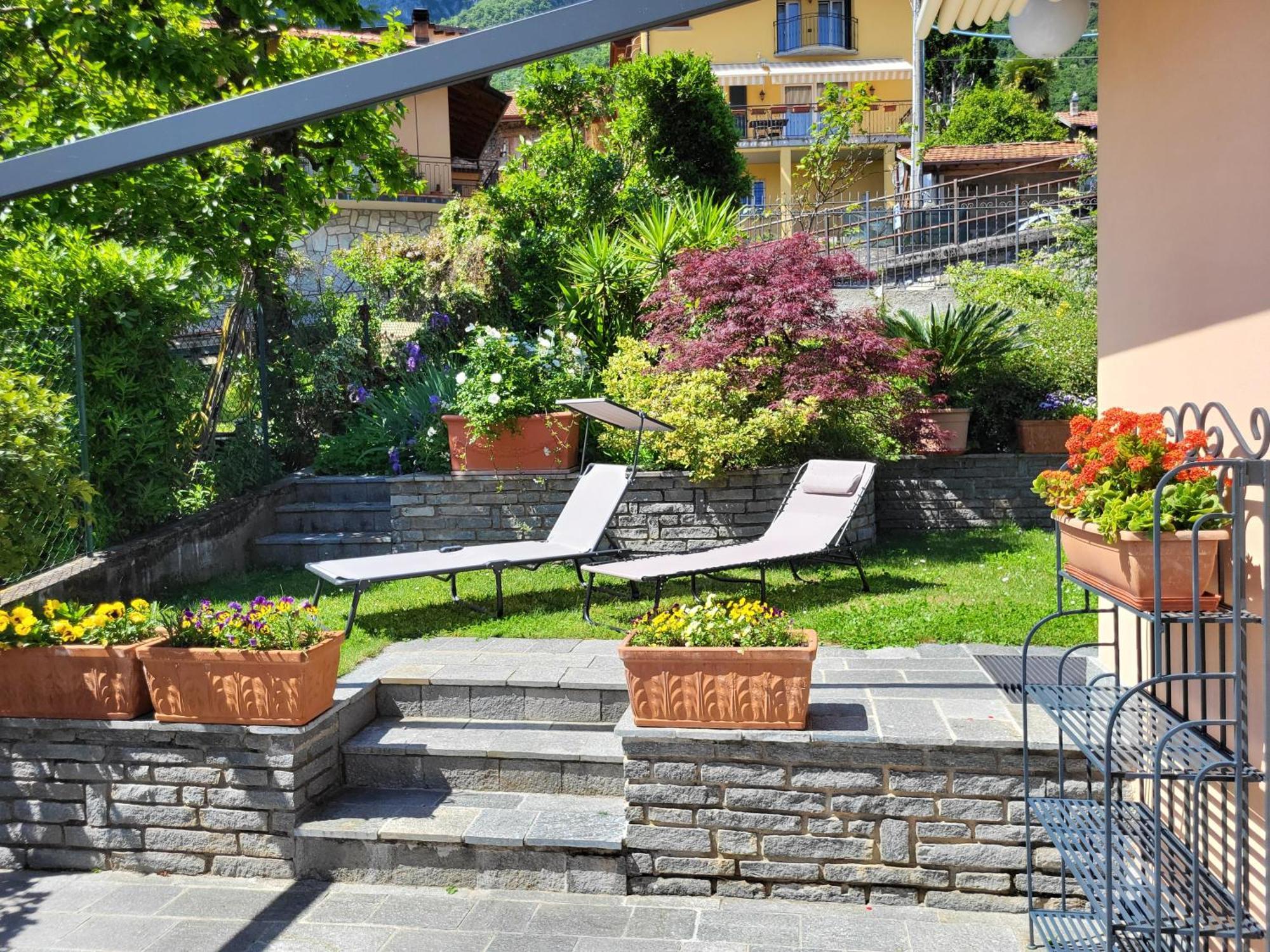 Casa Intignano - Appartamento Con Terrazzo Vista Lago Tremezzo Kamer foto